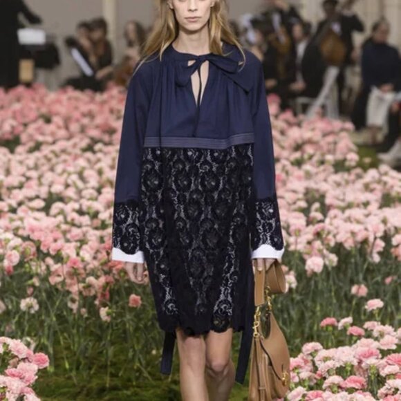 Tory Burch FW18 Runway Navy Lace Velvet Dress Bow Neck Babydoll Dress M NWT - Picture 1 of 9